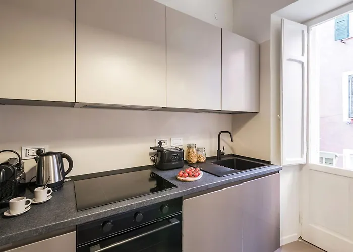 Apartament The Rent - Charming Near The Pantheon